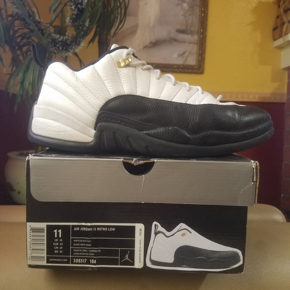 Jordan retro 12 low taxi